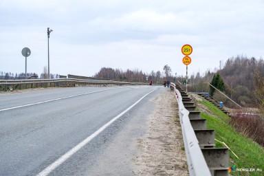 На мосту через Молому вновь ввели ограничение движения