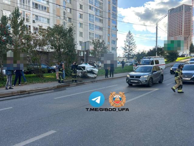 Тройное ДТП произошло в Уфе на улице Софьи Перовской Тройное ДТП произошло в Уфе на улице Софьи Перовской