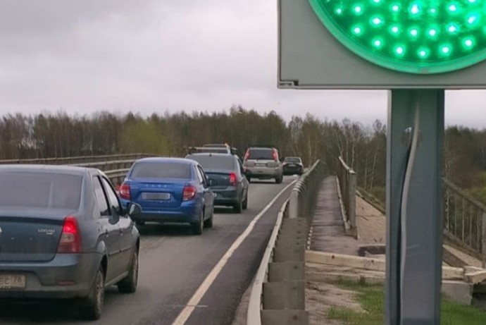 Ограничения для грузового транспорта вводят на мосту через реку Сить в Ярославской области
