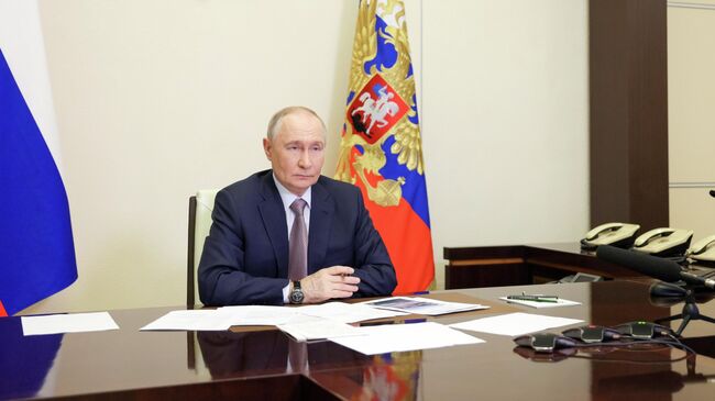 Путин оценил сферы транспорта и логистики для глобальной экономики