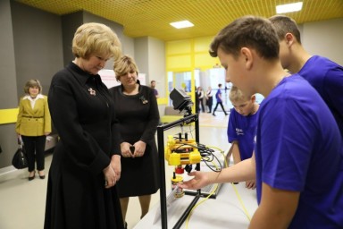 Ирина Потехина торжественно открыла межрегиональный этап Фестиваля инженерных команд детско-молодёжного конструкторского бюро «Море Первых»