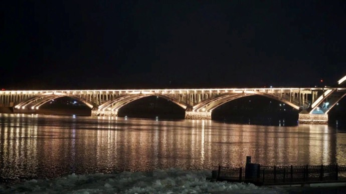 «Ростелеком» украсил архитектурной подсветкой мост в Рыбинске