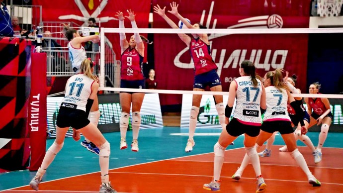 «Тулица» в родных стенах уступила «Заречью-Одинцово» «Тулица» в родных стенах уступила «Заречью-Одинцово»