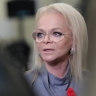 Суд продлил арест четверым фигурантам дела о хищении средств Ларисы Долиной
