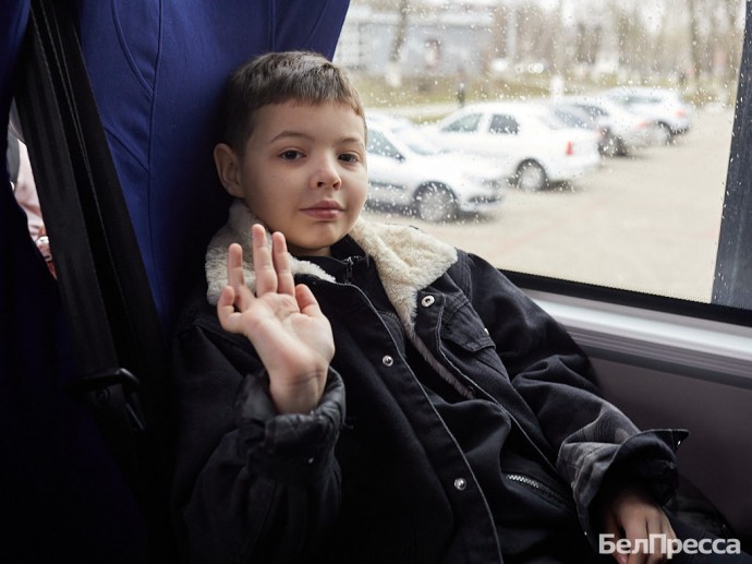 Губернатор сообщил об отправке 12 детей из Краснояружского района в Тульскую область