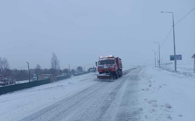 Горную часть трассы Уфа — Белорецк закрыли из-за метели Горную часть трассы Уфа — Белорецк закрыли из-за метели