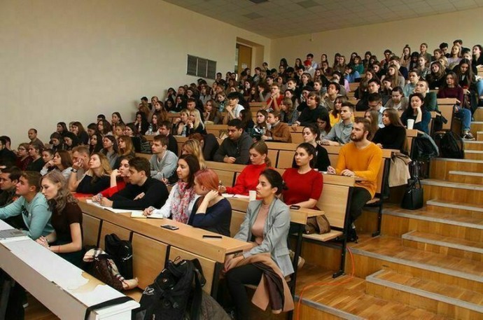 Нужды экономики учтут при формировании бюджетных мест в вузах