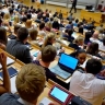 Правительство РФ получило полномочия ограничивать платное обучение в вузах – подписан закон