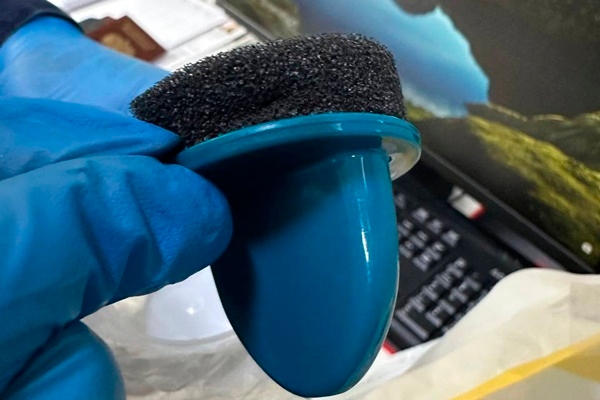 В рыбинскую колонию попытались доставить наркотики в губке для обуви