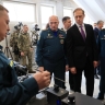 Глава МЧС России Александр Куренков и представители Правительства РФ осмотрели образцы техники и оснащения МЧС России