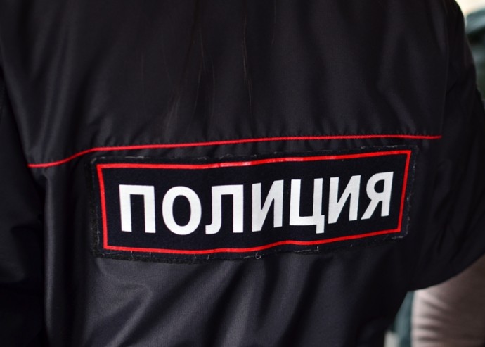В одной из новгородских больниц буйный мужчина ударил полицейского ногой в лицо