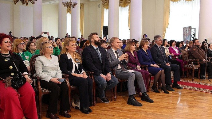 В Туле открылся Всероссийский фестиваль клубов «Учитель года»