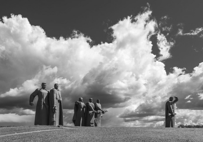 Фотопроект «Память» Михаила Розанова откроется в Москве к 80-летию Победы  