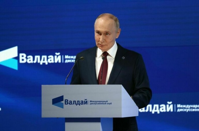 Путин назвал глупостью вступление Финляндии и Швеции в НАТО