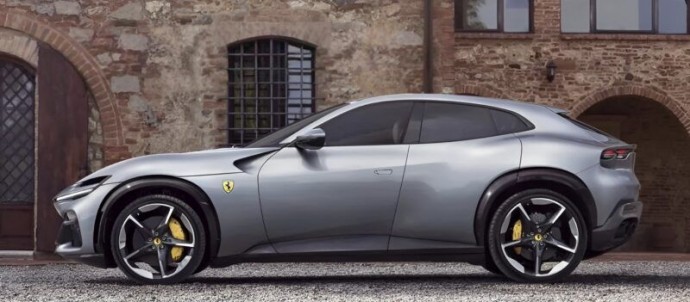 Дебют Xiaomi YU7 резко поднял интерес к Ferrari в Китае
