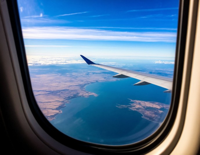 Российский МИД опроверг слухи о невыплате страховок после крушения самолета AZAL