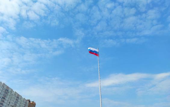 В Курской области из-за удара ВСУ сгорел магазин
