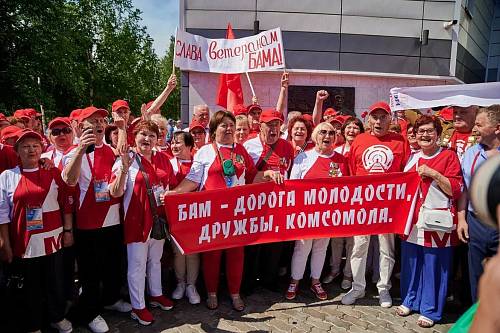 Василий Орлов поздравил амурчан с Днем бамовца
