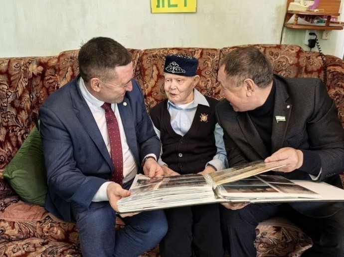 В Башкирии 100-летнего ветерана наградили орденом генерала Шаймуратова