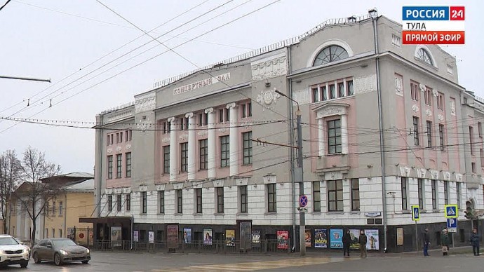 В День Победы в Тульской филармонии выступят Альберт Жалилов и симфонический оркестр В День Победы в Тульской филармонии выступят Альберт Жалилов и симфонический оркестр