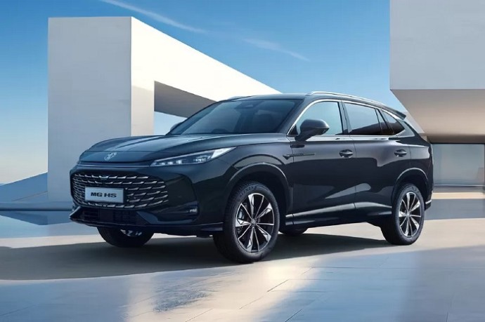 «Ведомости»: до конца года «Москвич» наладит выпуск новой модели автомобиля