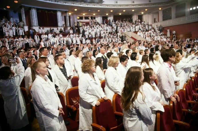 Нехватку анестезиологов и реаниматологов компенсируют педиатры