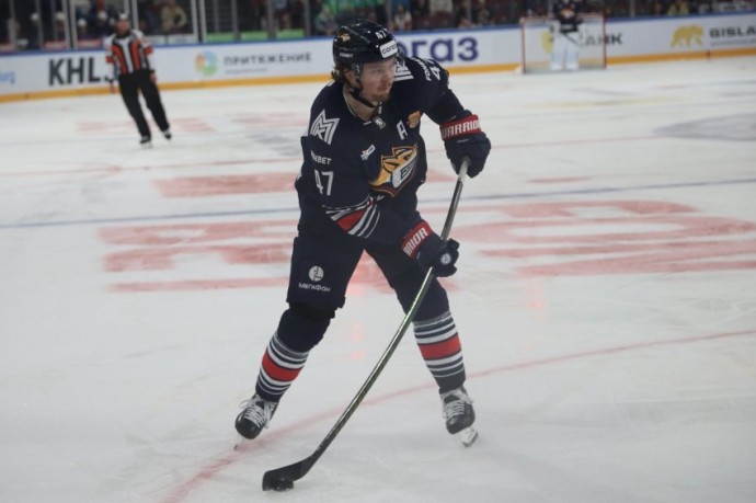 У хоккеиста "Металлурга" украли паспорт У хоккеиста "Металлурга" украли паспорт