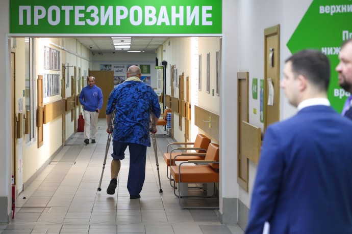 Матвиенко поручила как можно скорее освободить от НДС услуги по протезированию
