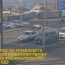 Грузовичок с дровами парализовал движение в центре Улан-Удэ