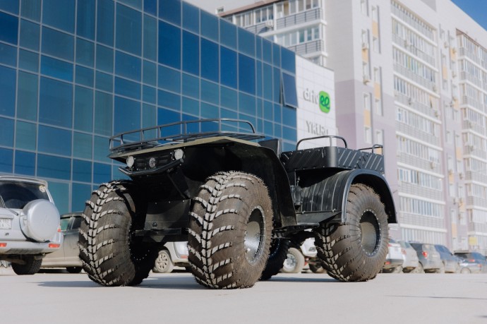 Drivee передала снегоболотоход «Сокол» для помощи жителям Оймякона после паводка