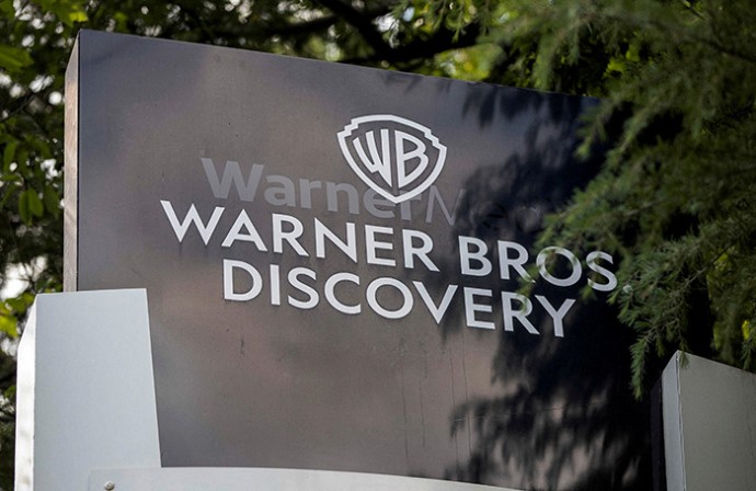 Акционеры Warner Bros. Discovery выступили против бонусов топ-менеджменту