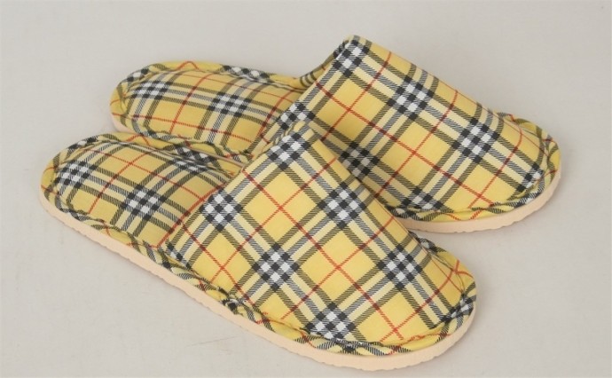 Хитрую схему обмана курьеров придумали две сахалинки, но все равно попались Хитрую схему обмана курьеров придумали две сахалинки, но все равно попались