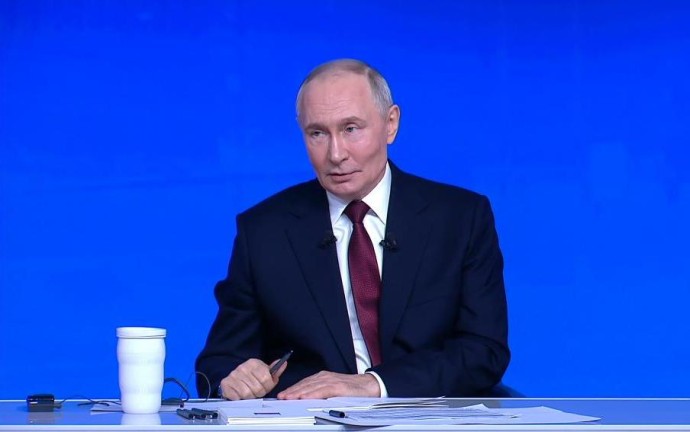 Бюджет под контролем: Путин рассказал о дефиците и госдолге Бюджет под контролем: Путин рассказал о дефиците и госдолге