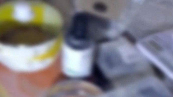 Наркосклад у дворца: полицейские нашли залежи запрещённых веществ в дачном доме и задержали юного иностранца