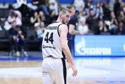 Центровой "Автодора" Хаджибегович перешел в "Локомотив-Кубань"
