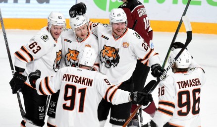 Экс-наставник клубов КХЛ Андриевский вошёл в тренерский штаб «Амура»