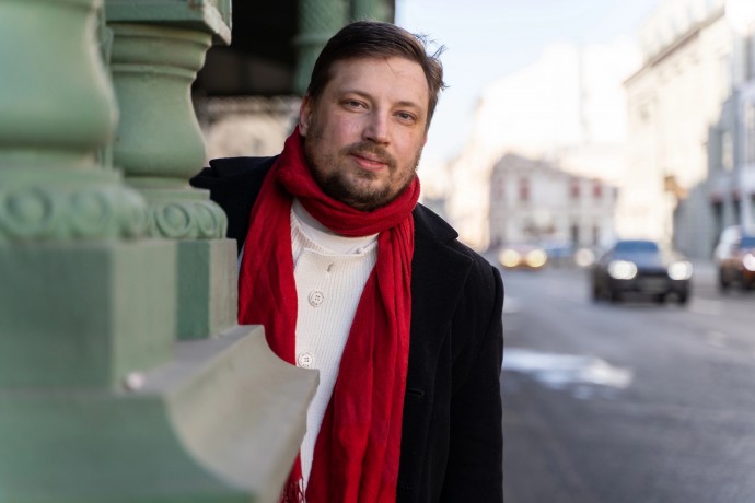 Валерий Костиков о современной поэзии, нейросетях и соотношении науки и искусства