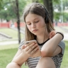 Эксперты рассказали о плюсах и минусах ограничений соцсетей для подростков