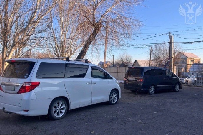 7 конфискованных у астраханцев автомобилей отправлены в зону СВО