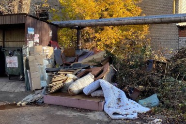 На мусорных площадках Йошкар-Олы нашли крупногабаритный мусор