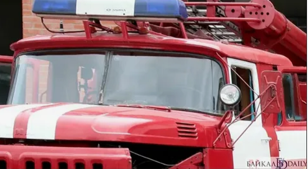 В Чите сгорела веранда дома В Чите сгорела веранда дома