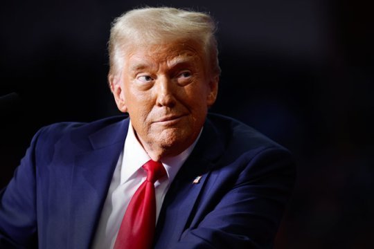 Трамп заявил о немедленном начале блокады Ормузского пролива Трамп заявил о немедленном начале блокады Ормузского пролива
