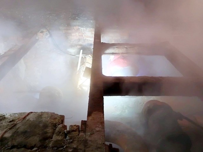 В Рыбинске в связи с аварийным ремонтом отключили отопление и горячую воду в около 300 домах В Рыбинске в связи с аварийным ремонтом отключили отопление и горячую воду в около 300 домах