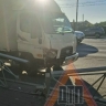 В пензенской Терновке фургон протаранил дорожное ограждение