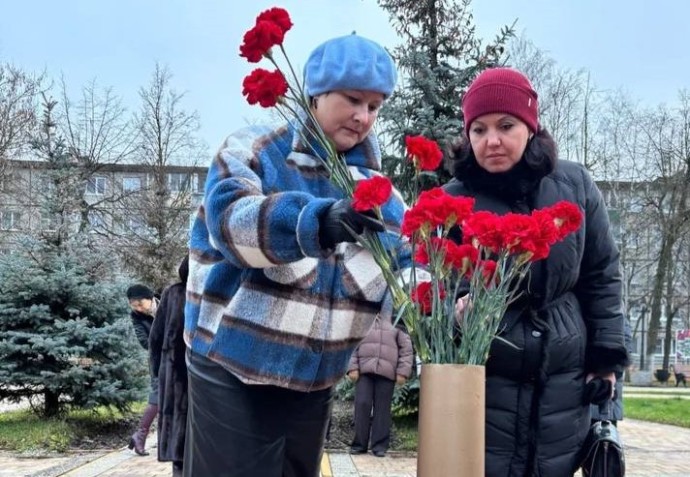 В Туле почтили память защитников в годовщину обороны города