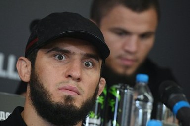 Тренер Нурмагомедова и Махачева ответил на вопрос о сравнении двух бойцов