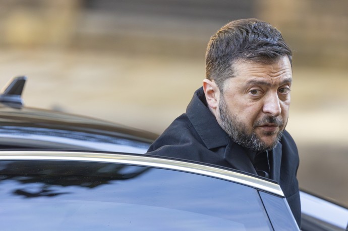 В Раде заявили о катастрофическом падении поддержки Зеленского В Раде заявили о катастрофическом падении поддержки Зеленского