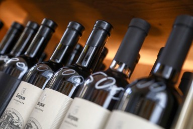 Онлайн-продажу вина могут разрешить в 2026 году