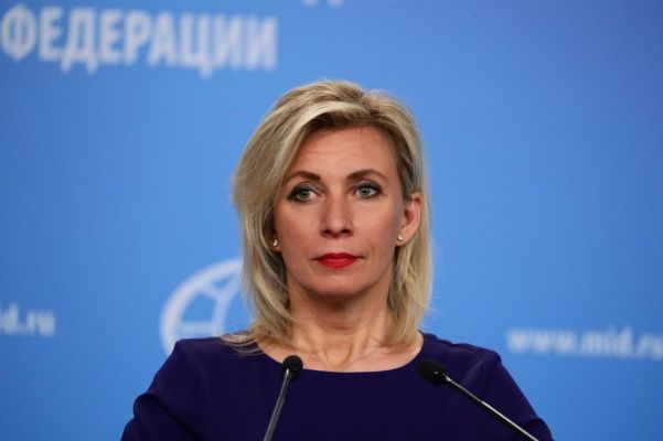 Вывих памяти: Посол Канады устроила перформанс на Пискарёвском кладбище — Захарова