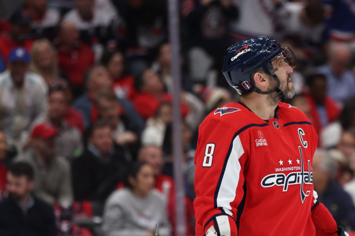 Губерниев усомнился в том, что Овечкину нужны рекорды без трофеев